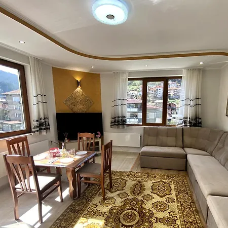 и студио перелик